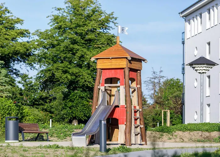 Marco Polo - Komfort Und Erholung Zwischen Ostsee Und Bodden アパート ヴストロ