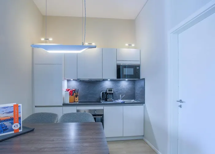 Marco Polo - Komfort Und Erholung Zwischen Ostsee Und Bodden アパート ヴストロ